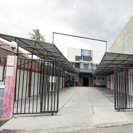 Hotel O Seturan Near Hartono Mall Yogyakarta Formerly Maleo Kostel Kejayan Exterior photo